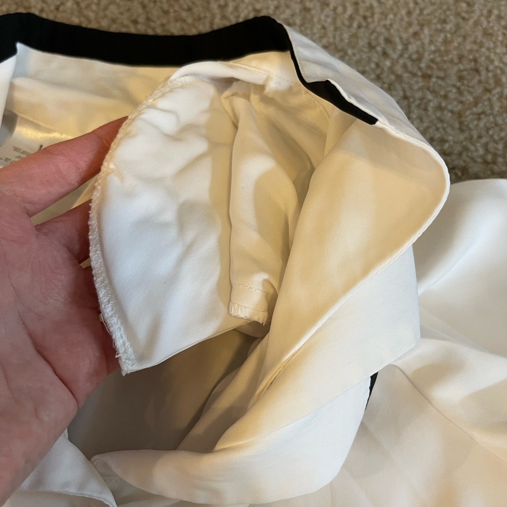 Kathy Che button down blouse - Picture 5 of 5